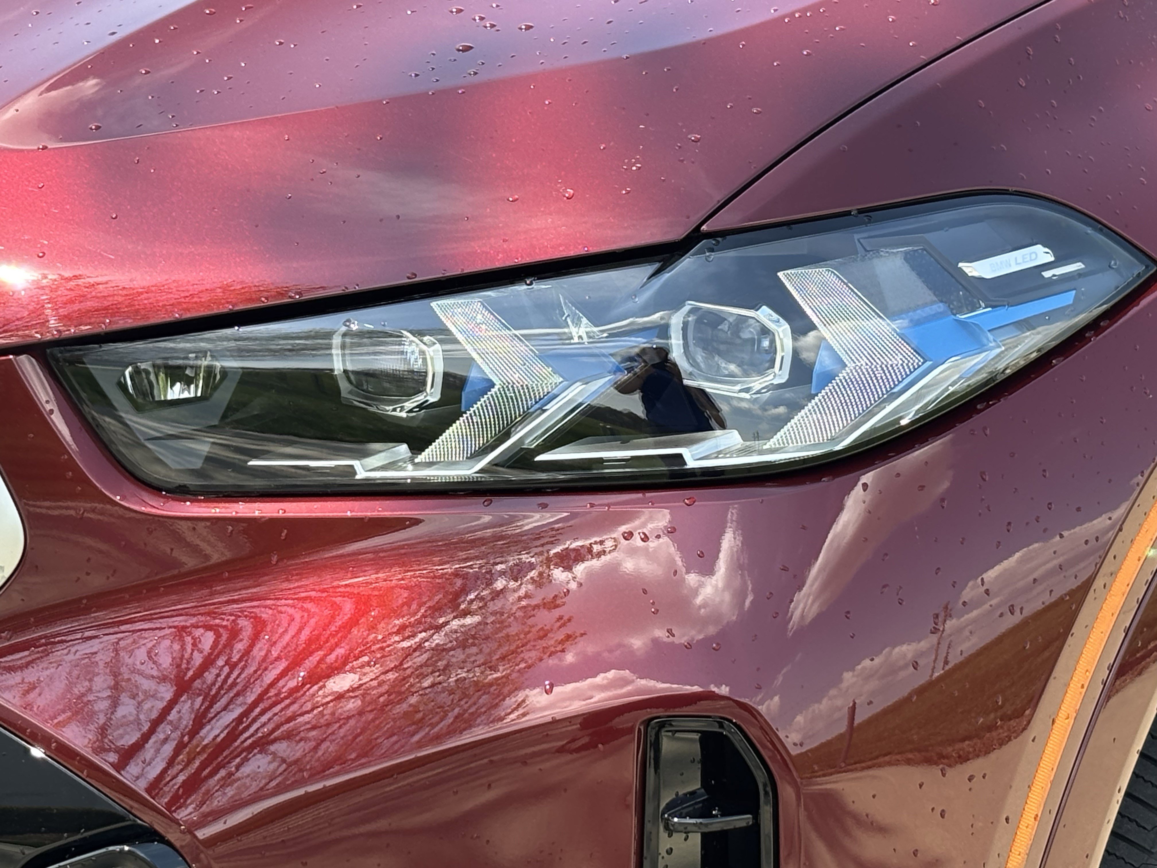 Certified 2026 BMW X6 xDrive40i AWD/4WD image 6