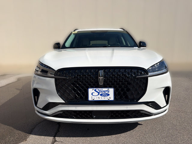New 2026 Lincoln Aviator AWD w/ Jet Appearance Package image 12