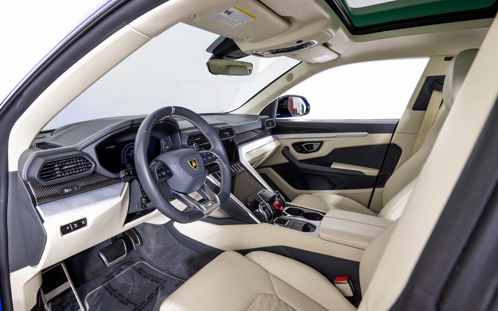 Used 2021 Lamborghini Urus image 10