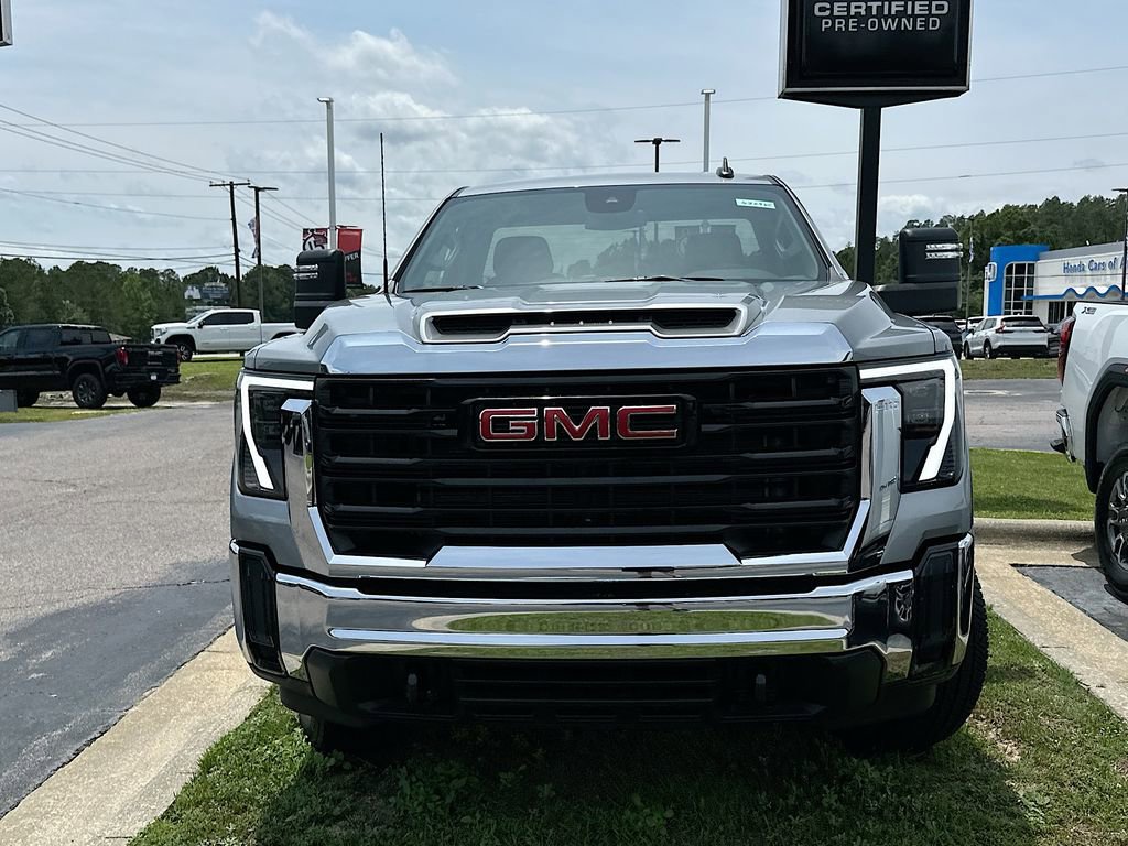 New 2025 GMC Sierra 2500 Pro w/ Convenience Package image 4