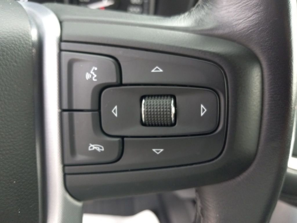 Used 2021 GMC Yukon SLE image 26