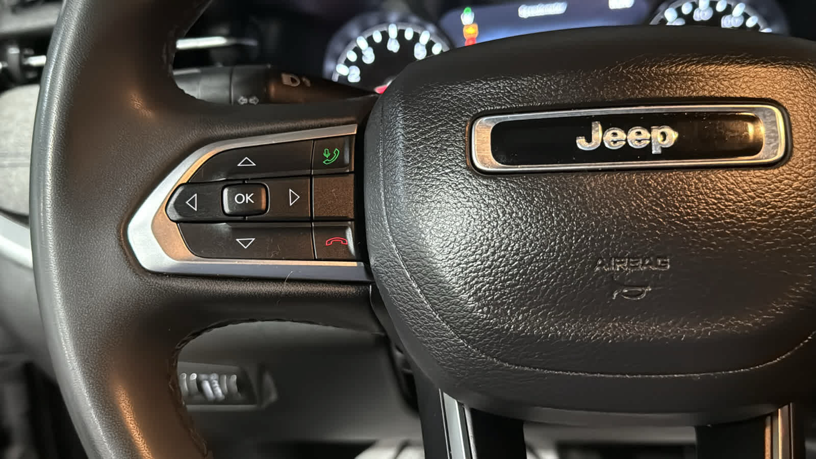 Certified 2024 Jeep Compass Latitude AWD/4WD image 13