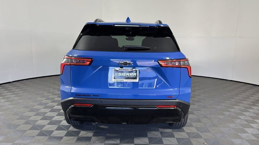 New 2025 Chevrolet Equinox RS w/ Safety and Technology Package image 4