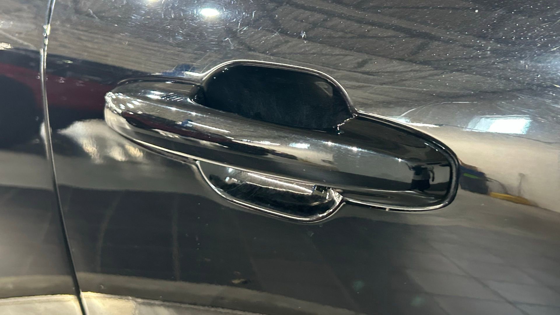 Used 2021 Ford Escape SE FWD image 14