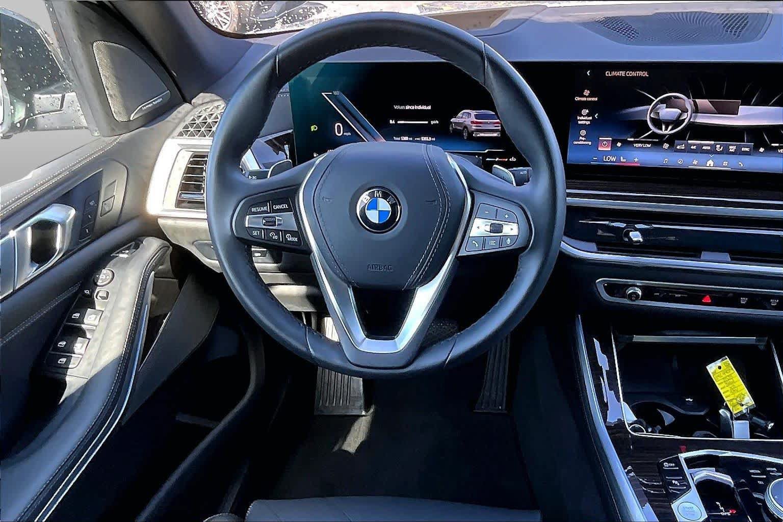 Used 2025 BMW X5 sDrive40i w/ Premium Package RWD image 6