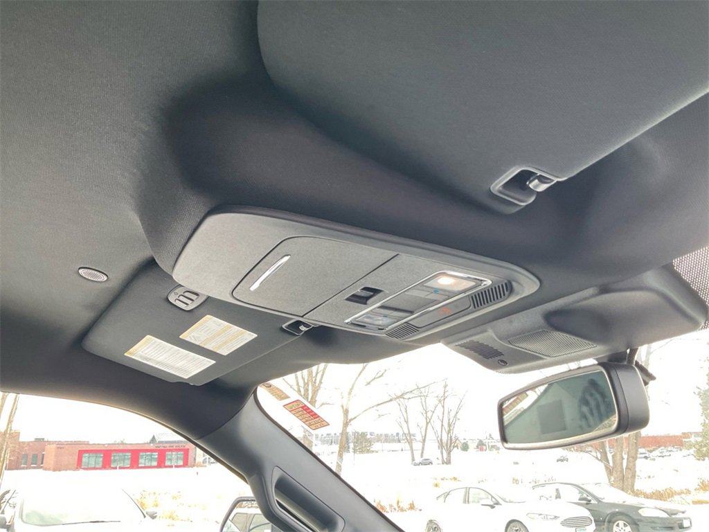 Used 2025 Ford F150 Lariat w/ Equipment Group 501A Mid image 18