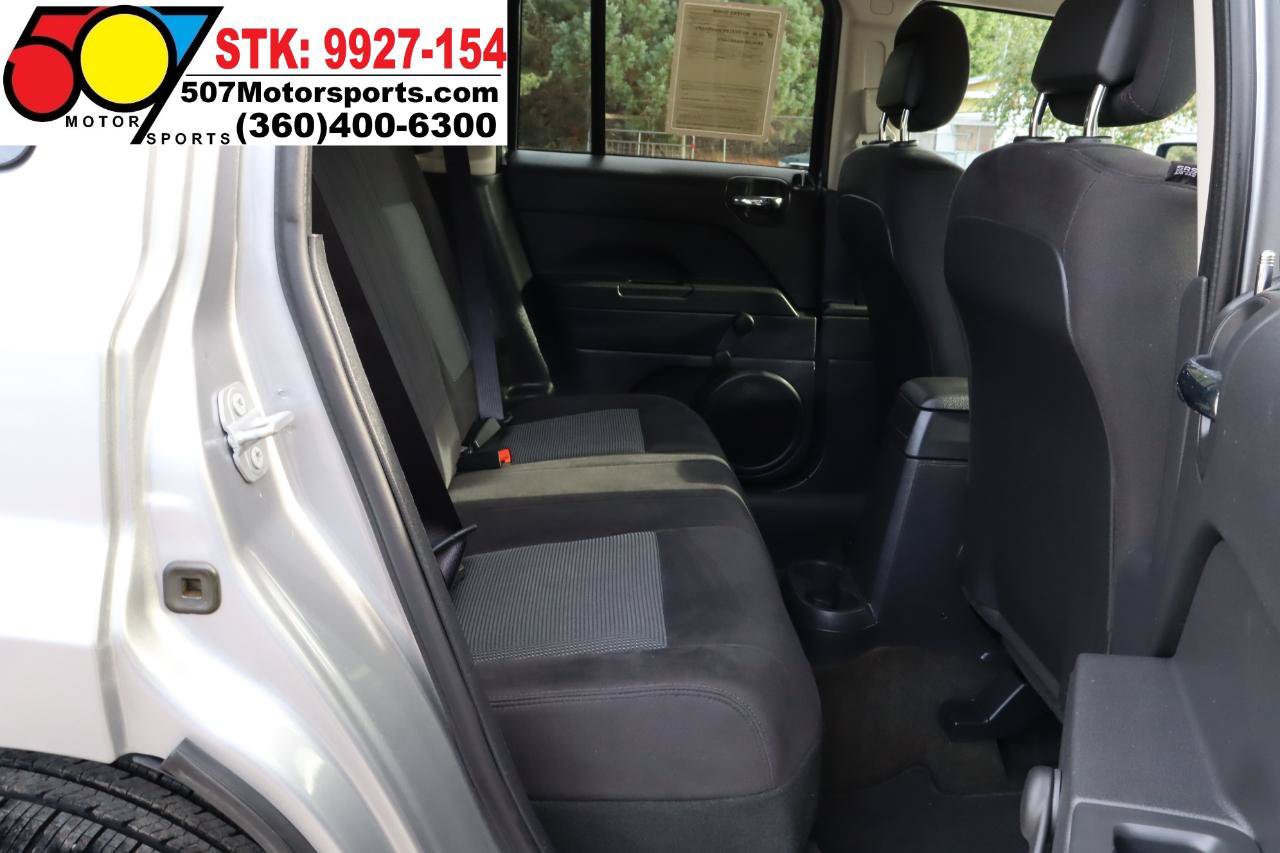 Used 2016 Jeep Patriot Sport FWD image 17