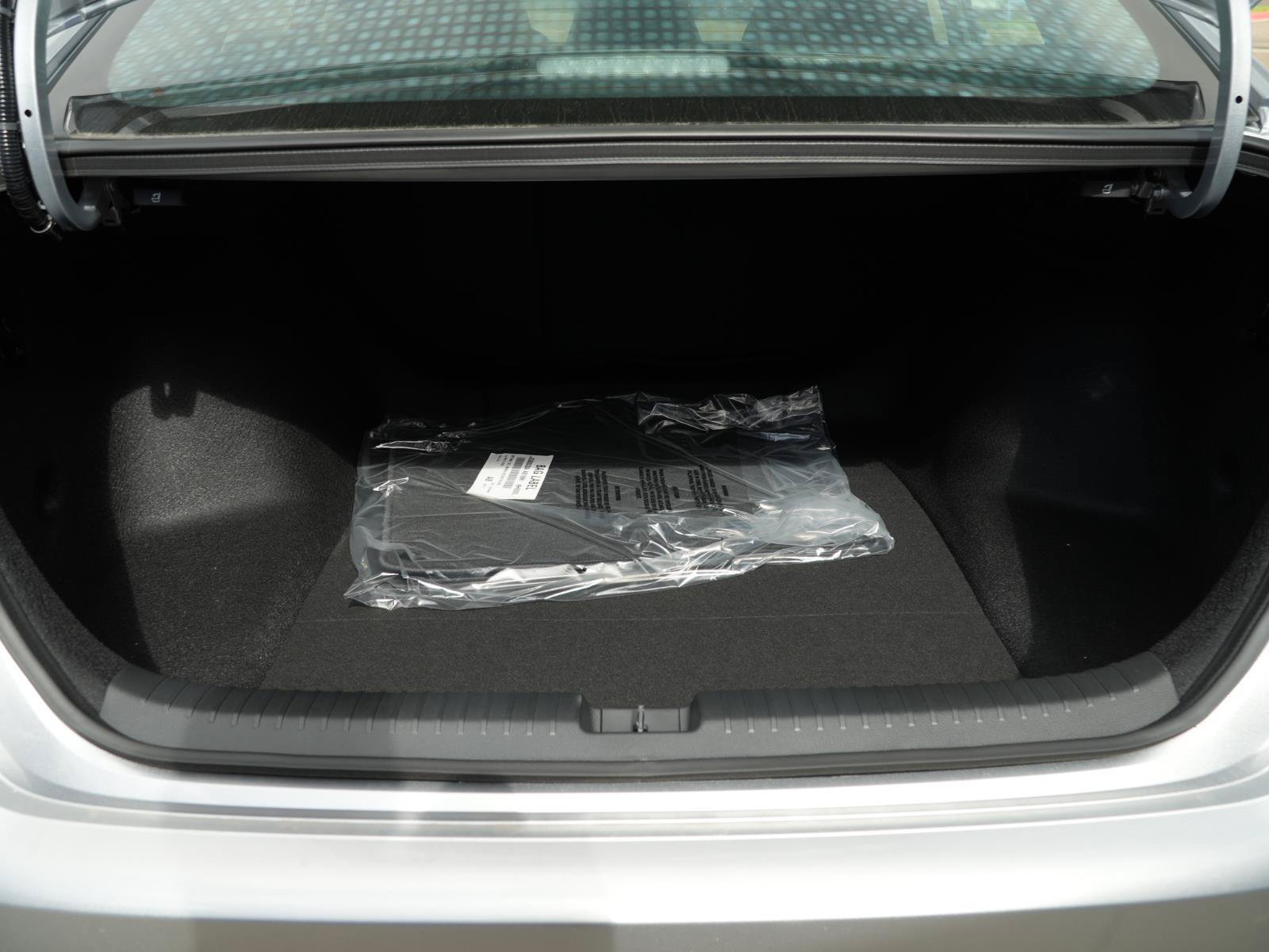 New 2026 Honda Accord SE image 8