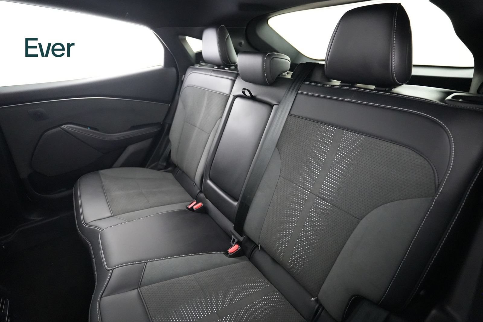 Used 2025 Ford Mustang Mach-E GT AWD/4WD image 23