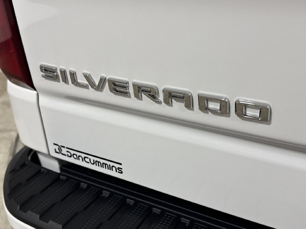 New 2026 Chevrolet Silverado 1500 RST w/ Z71 Off-Road Package AWD/4WD image 26