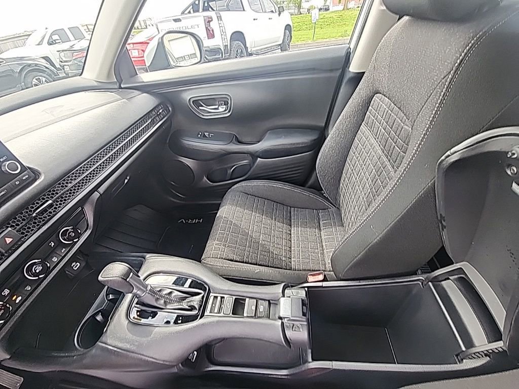 Certified 2023 Honda HR-V LX image 23