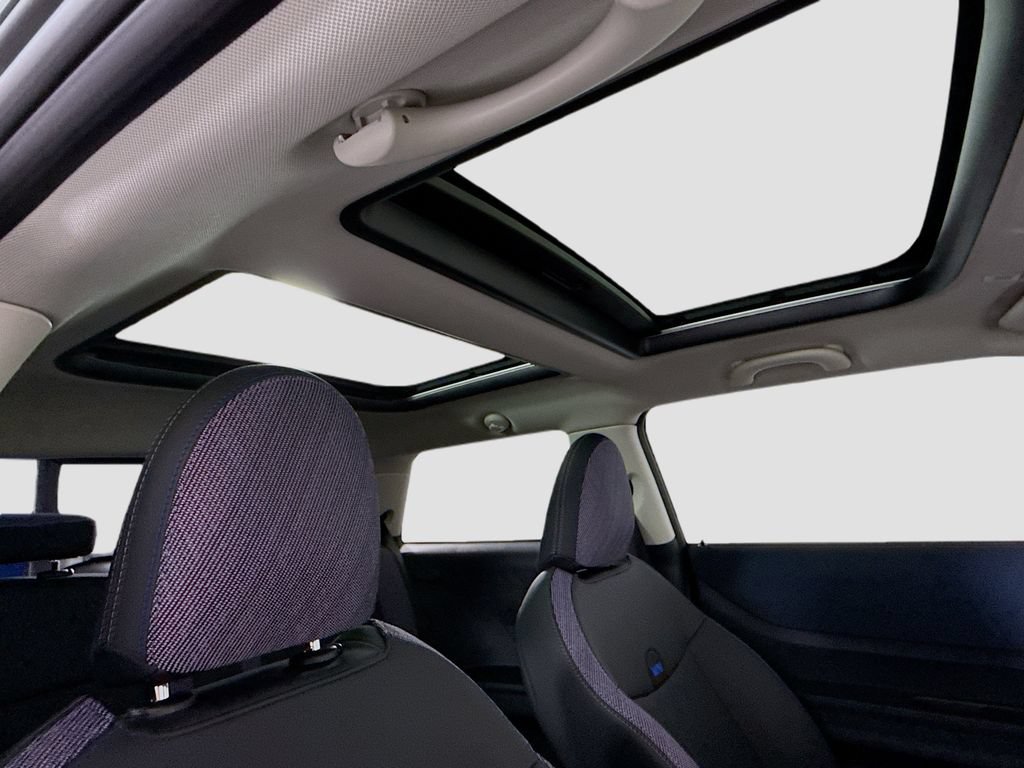 New 2026 MINI Cooper 2-Door Hardtop FWD image 18