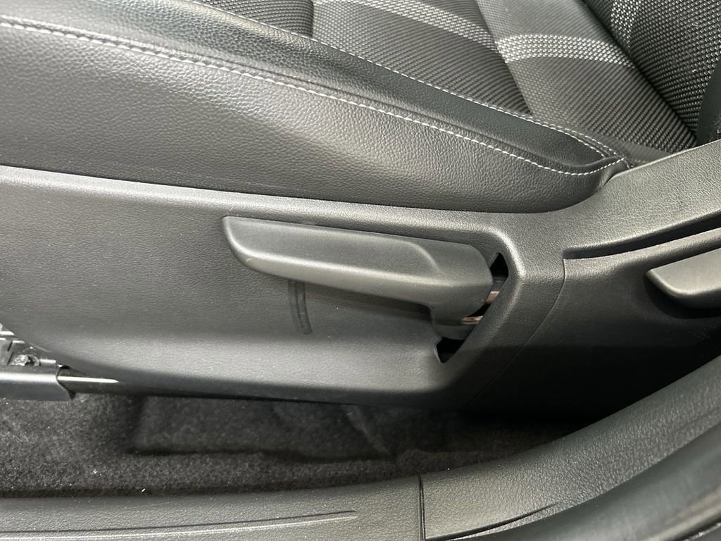 Used 2023 MAZDA CX-50 AWD 2.5 S w/ Cargo Package image 10