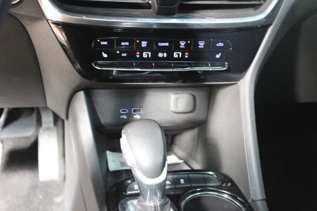 Used 2024 Buick Encore GX Avenir w/ Avenir Technology Package AWD/4WD image 20