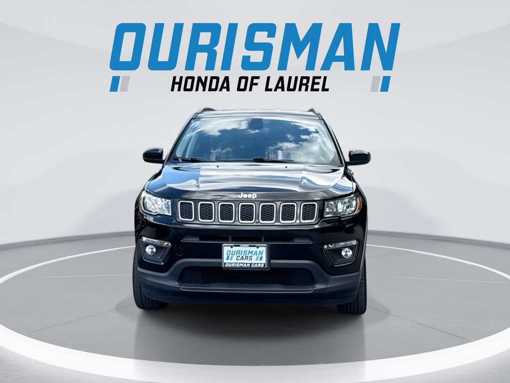 Used 2019 Jeep Compass Latitude AWD/4WD image 3