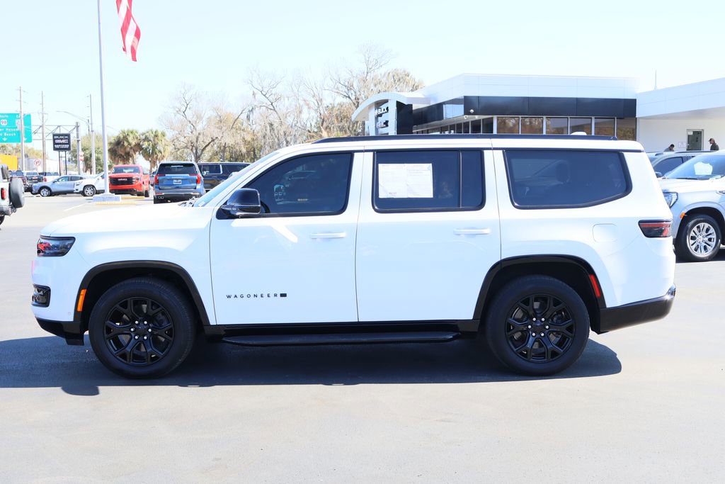 Used 2023 Jeep Wagoneer Series II image 5
