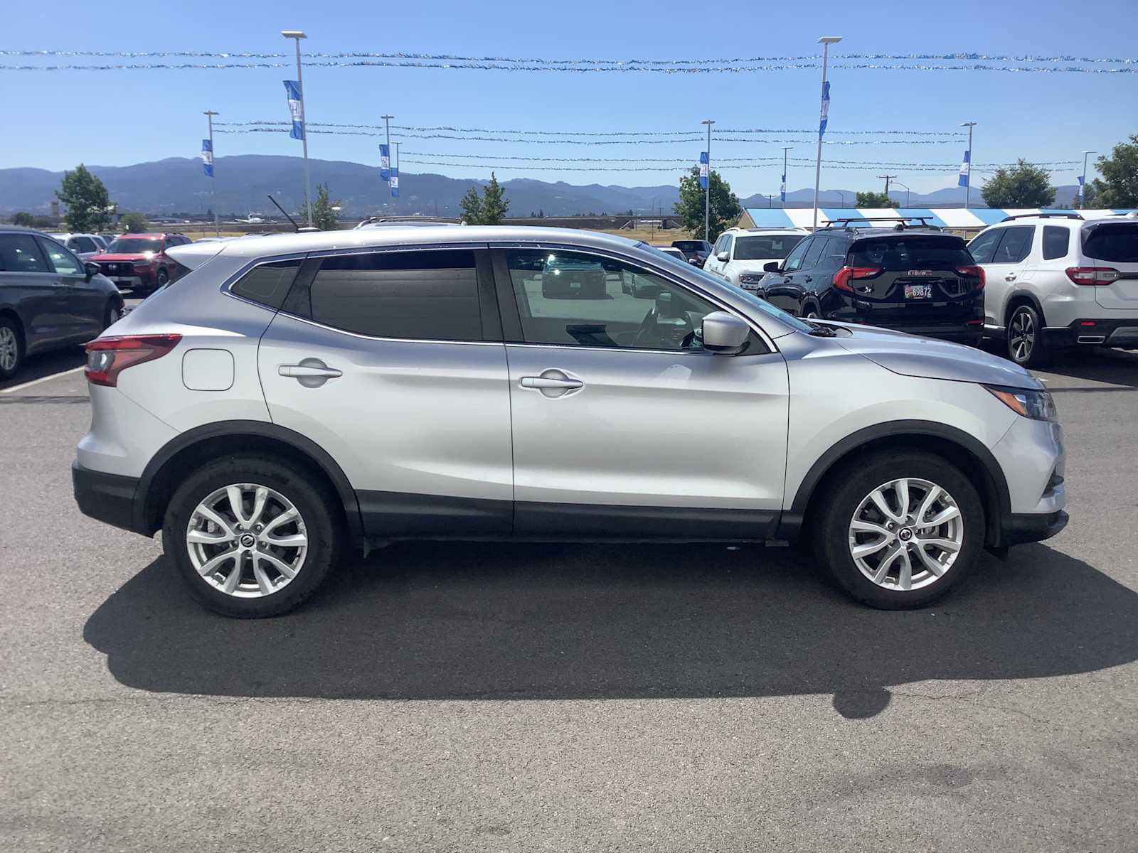 Used 2021 Nissan Rogue Sport S AWD/4WD image 7