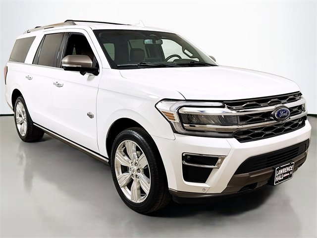 Used 2022 Ford Expedition Max King Ranch image 3