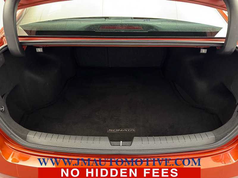 Used 2015 Hyundai Sonata Limited 2.0T FWD image 17