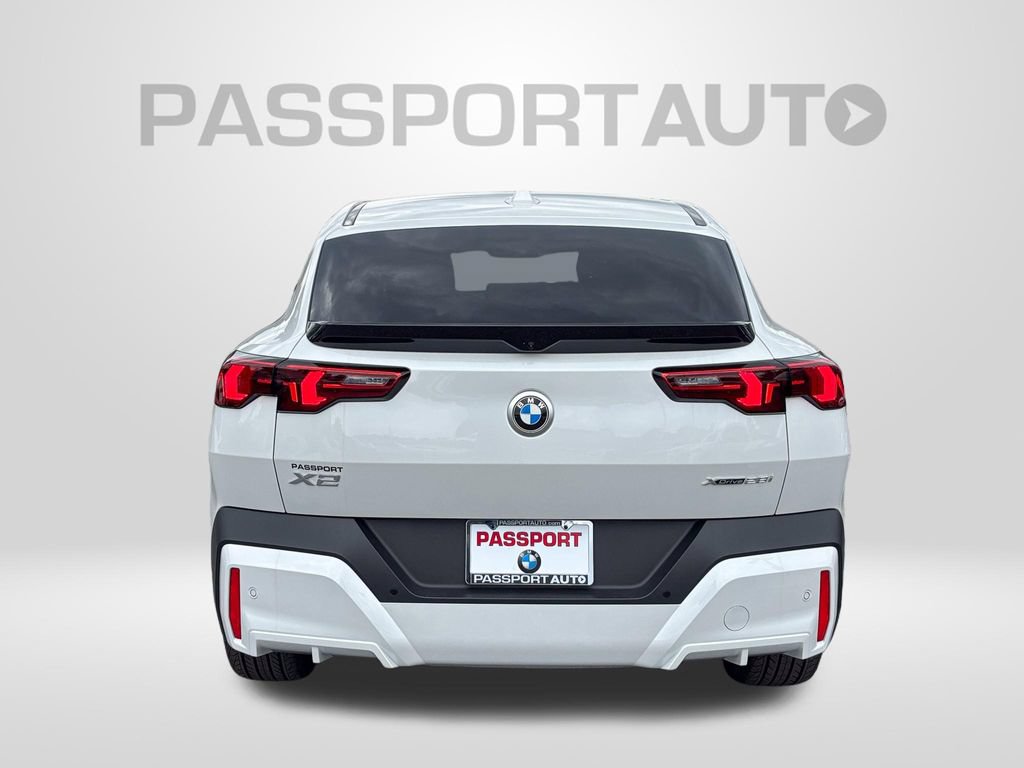 New 2026 BMW X2 xDrive28i w/ Technology Package AWD/4WD image 5