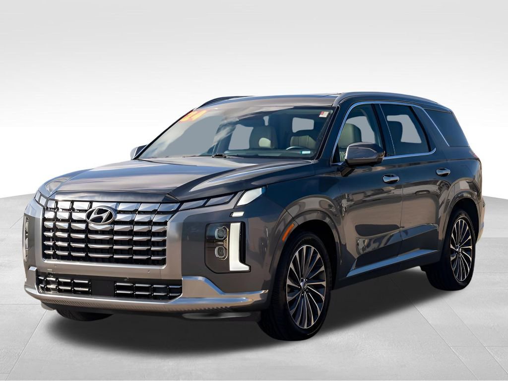 Used 2024 Hyundai Palisade Calligraphy image 3