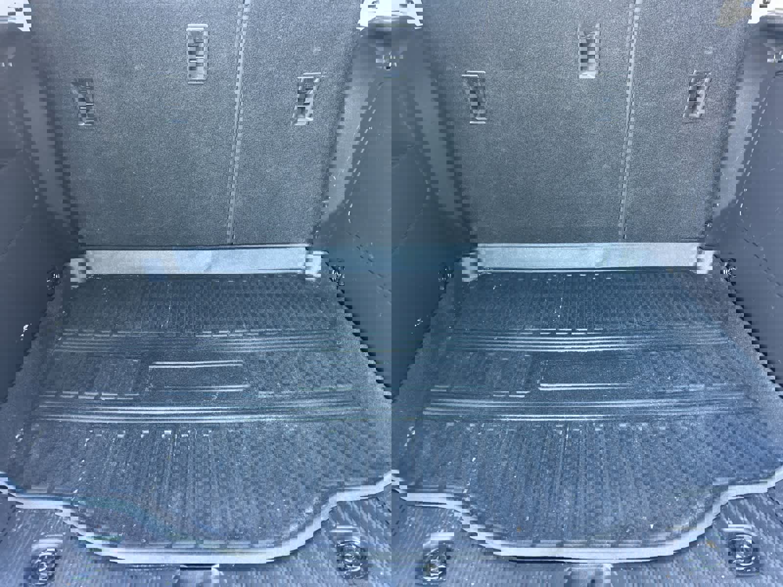 Used 2018 Chevrolet Trax LT w/ LT Convenience Package image 16