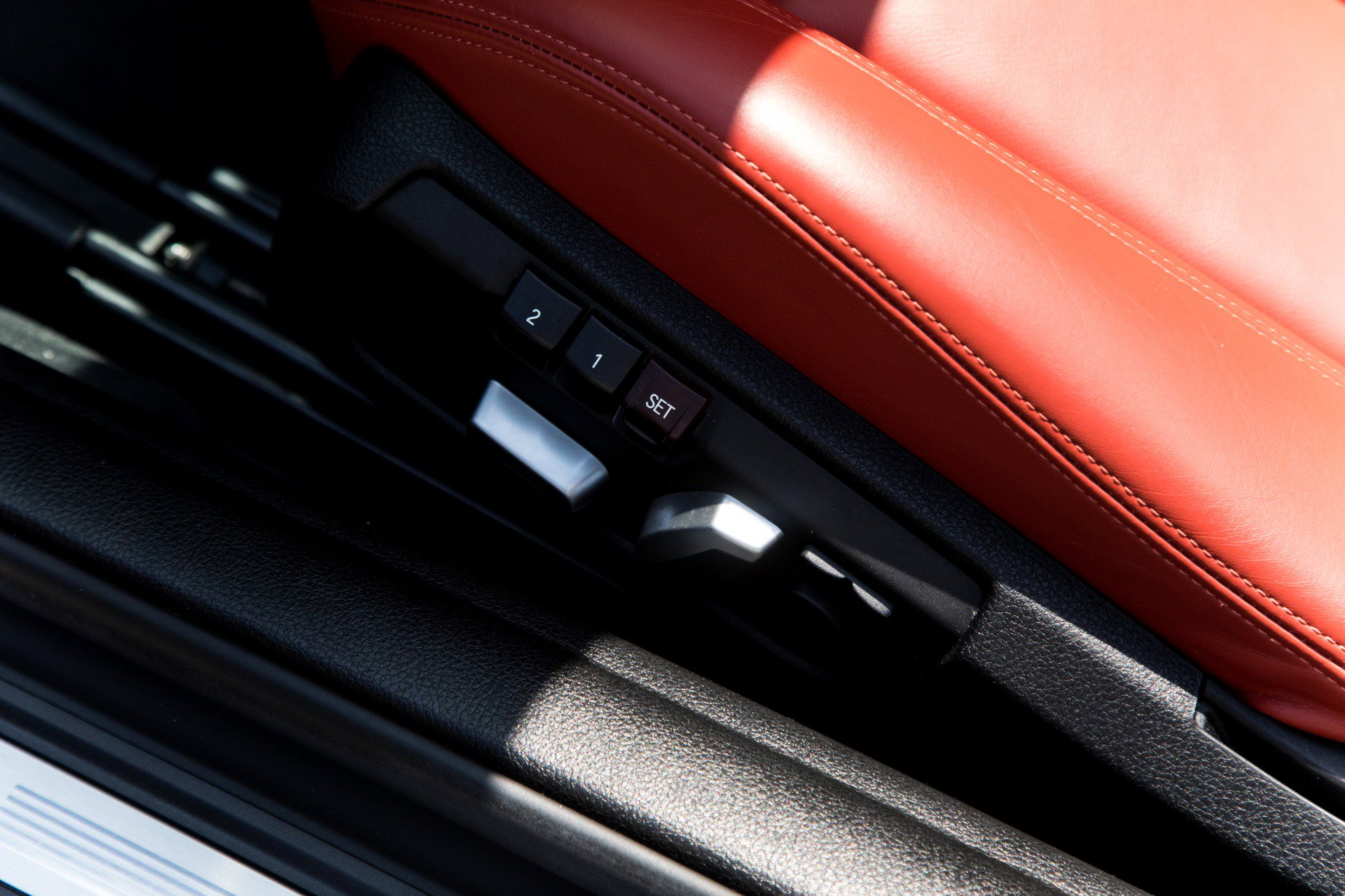 Used 2016 BMW M4 Convertible image 43