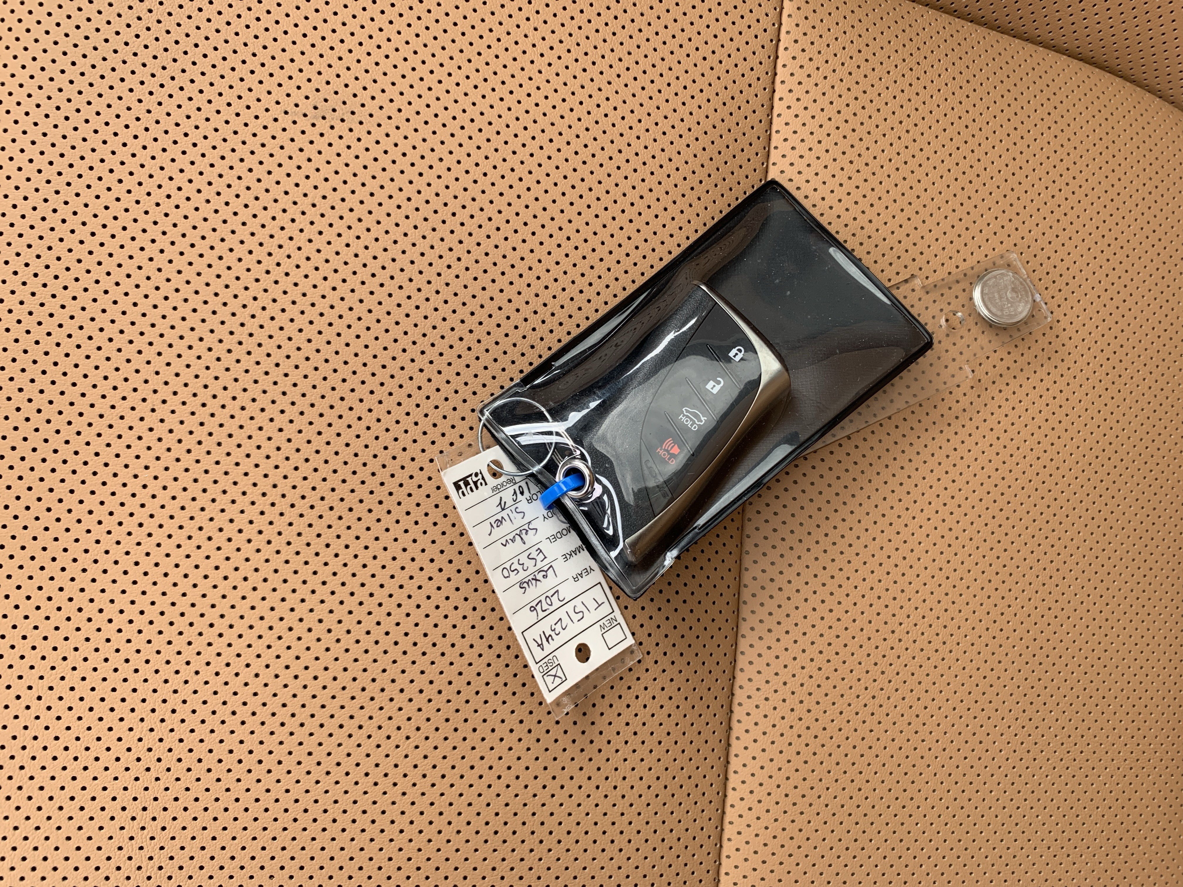 Used 2026 Lexus ES 350h w/ Convenience Package FWD image 37