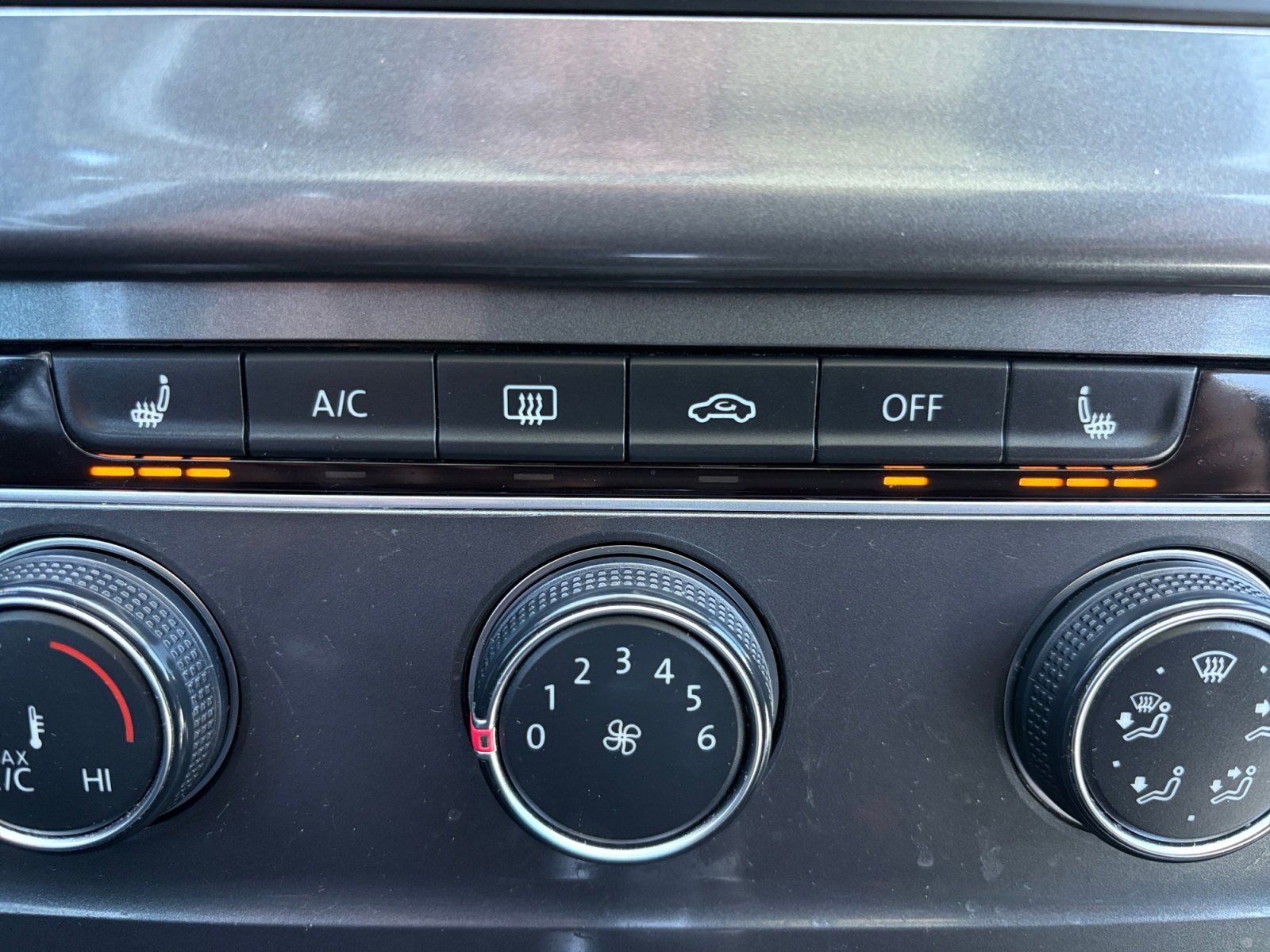 Used 2017 Volkswagen Golf Alltrack SE image 23