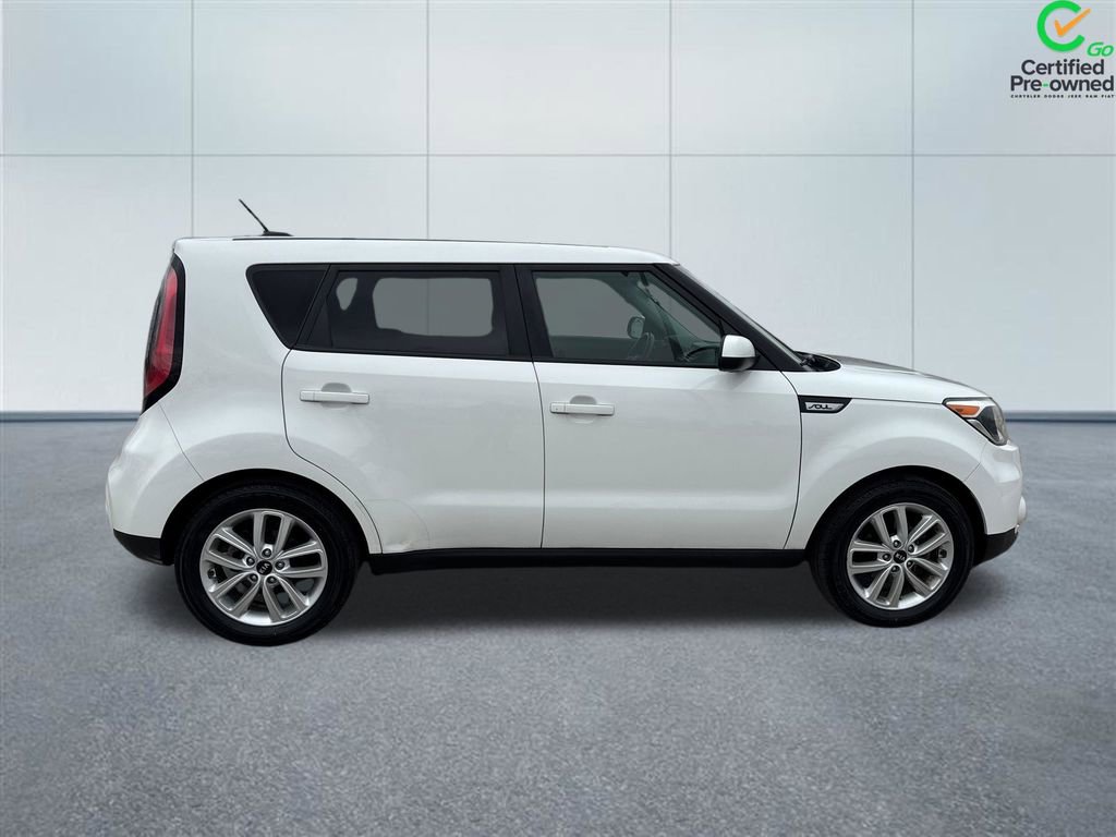 Used 2018 Kia Soul + image 7