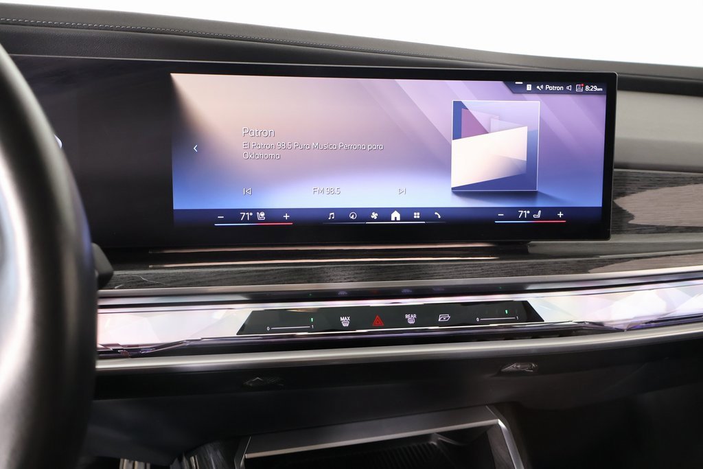 Used 2023 BMW 760i xDrive image 6