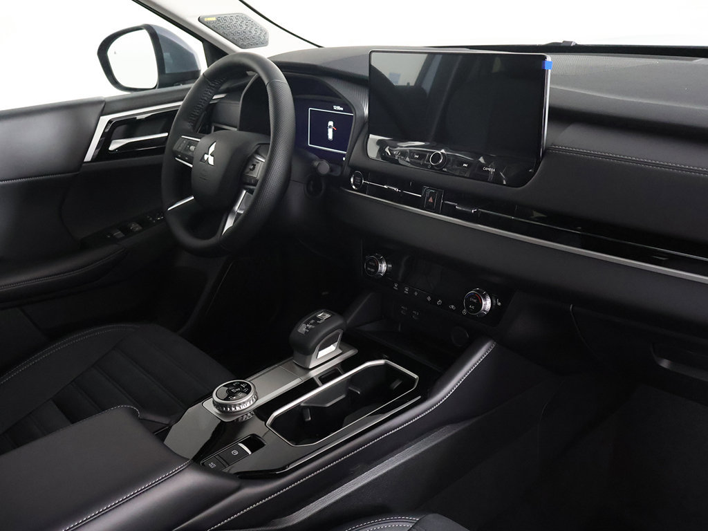 New 2026 Mitsubishi Outlander SE FWD image 29
