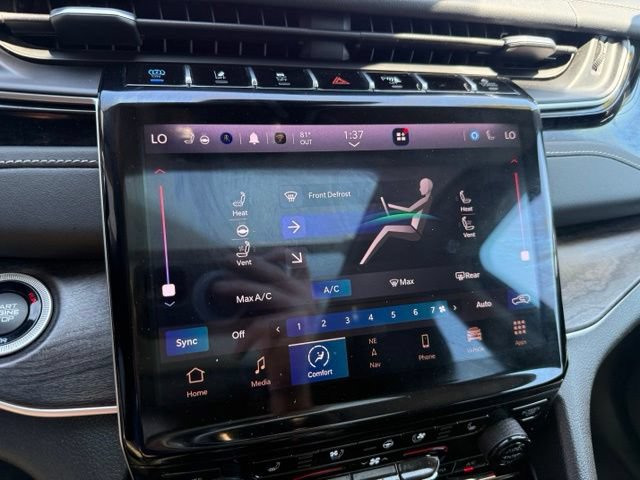 Used 2022 Jeep Grand Cherokee Limited 4xe w/ Luxury Tech Group II AWD/4WD image 40