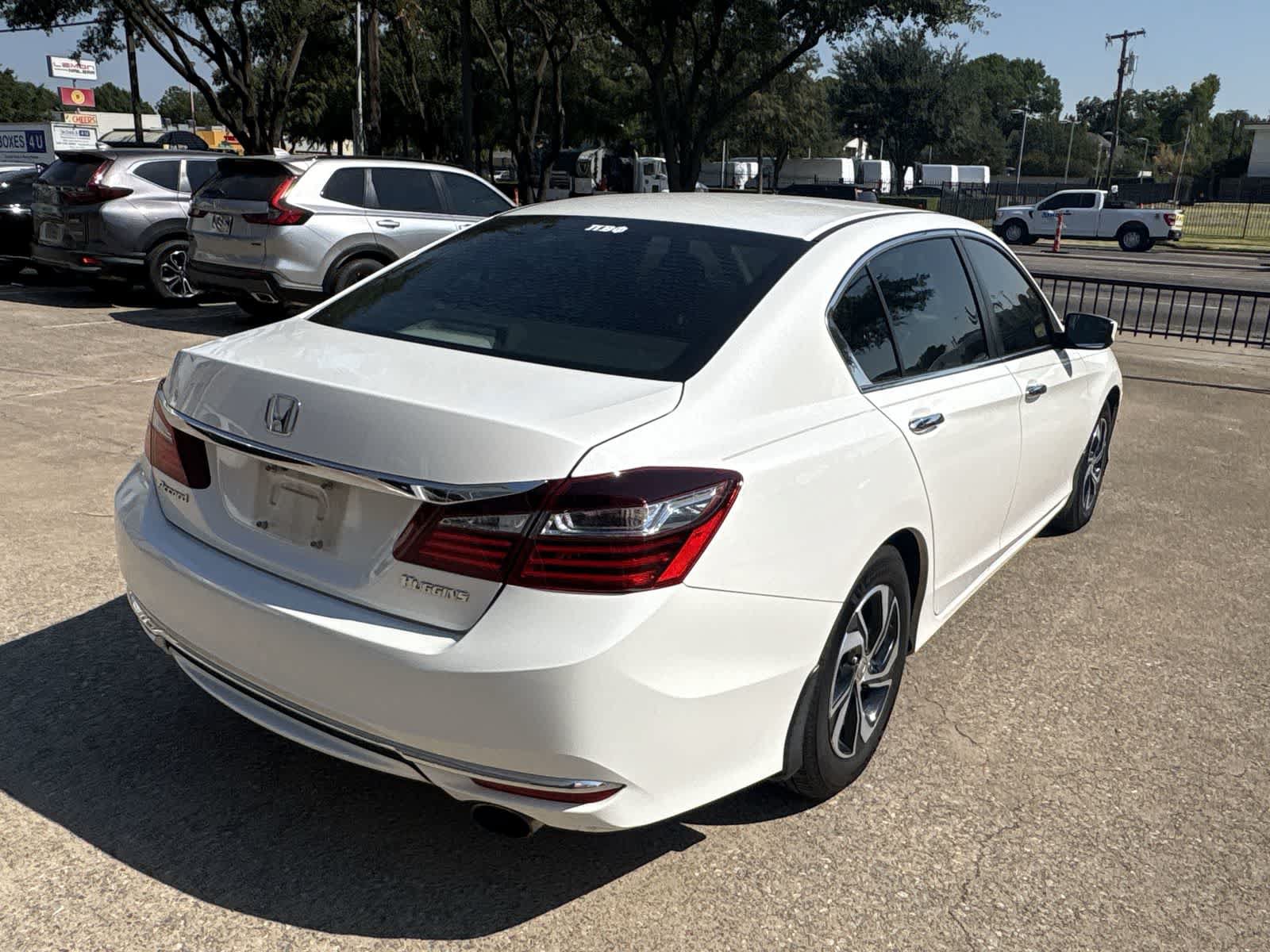 Used 2016 Honda Accord LX image 6