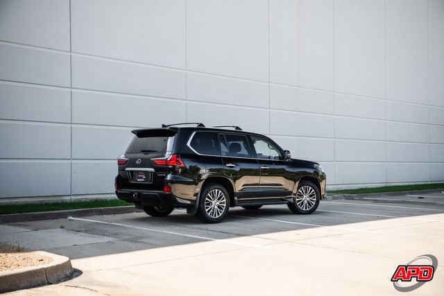 Used 2018 Lexus LX 570 4WD image 22