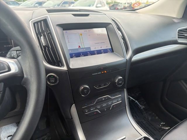 Used 2020 Ford Edge SEL w/ Cold Weather Package AWD/4WD image 28