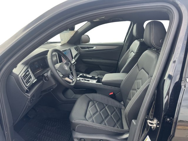 New 2026 Volkswagen Atlas Cross Sport SE FWD image 8