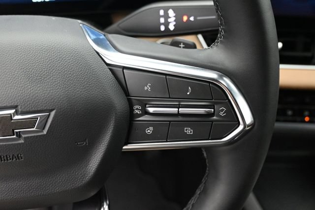 Used 2026 Chevrolet Equinox ACTIV w/ Convenience Package III FWD image 28