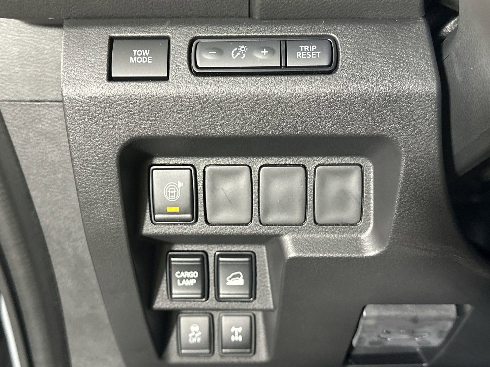 New 2025 Nissan Frontier PRO-4X w/ Interior Protection Package image 27