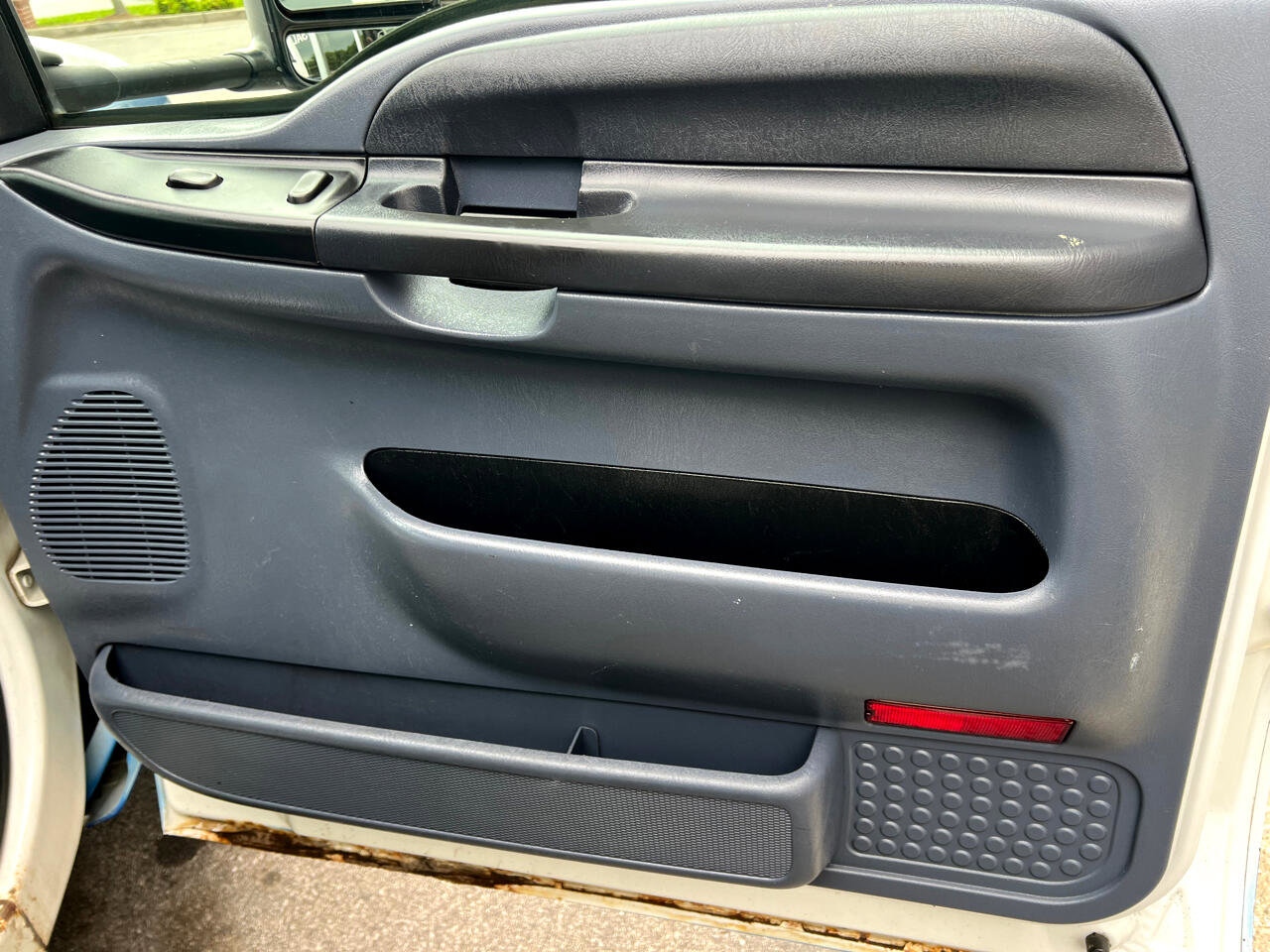 Used 2000 Ford F350 Lariat image 28