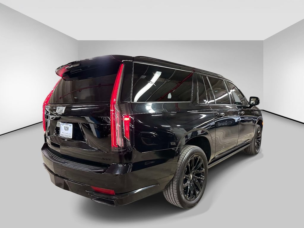 Used 2022 Cadillac Escalade ESV Sport w/ Touring Package AWD/4WD image 7