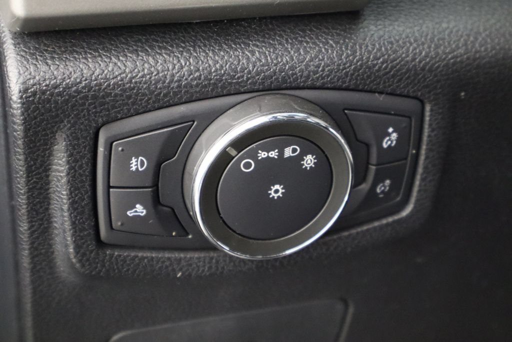 Used 2016 Ford F150 Lariat AWD/4WD image 24