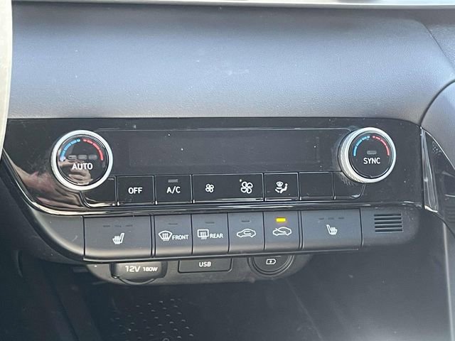 Used 2021 Hyundai Elantra SEL w/ Convenience Package image 19