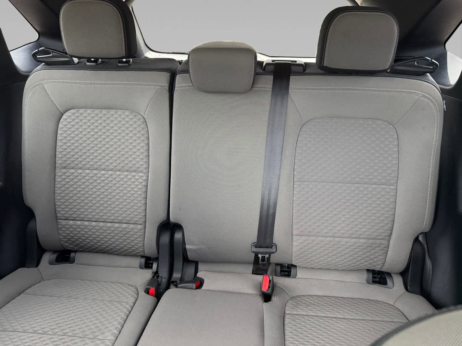 Used 2022 Ford Escape SE w/ Cold Weather Package FWD image 22