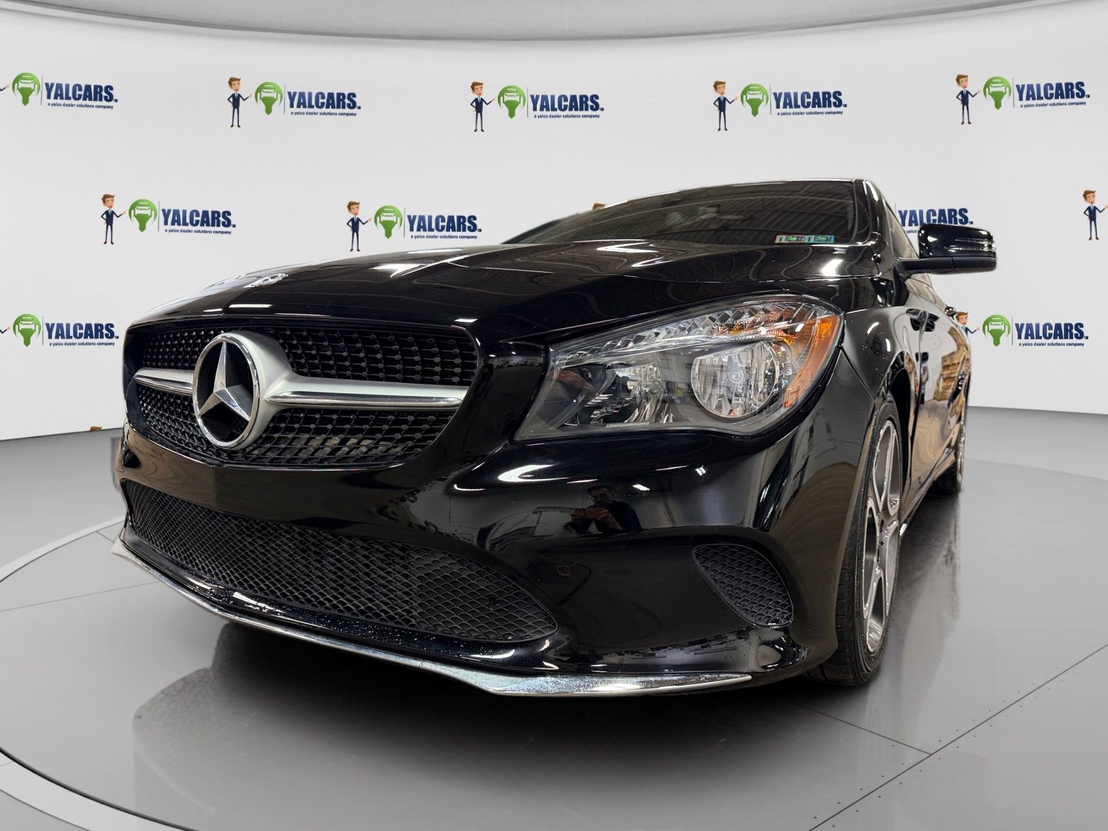 Used 2018 Mercedes-Benz CLA 250 4MATIC image 9