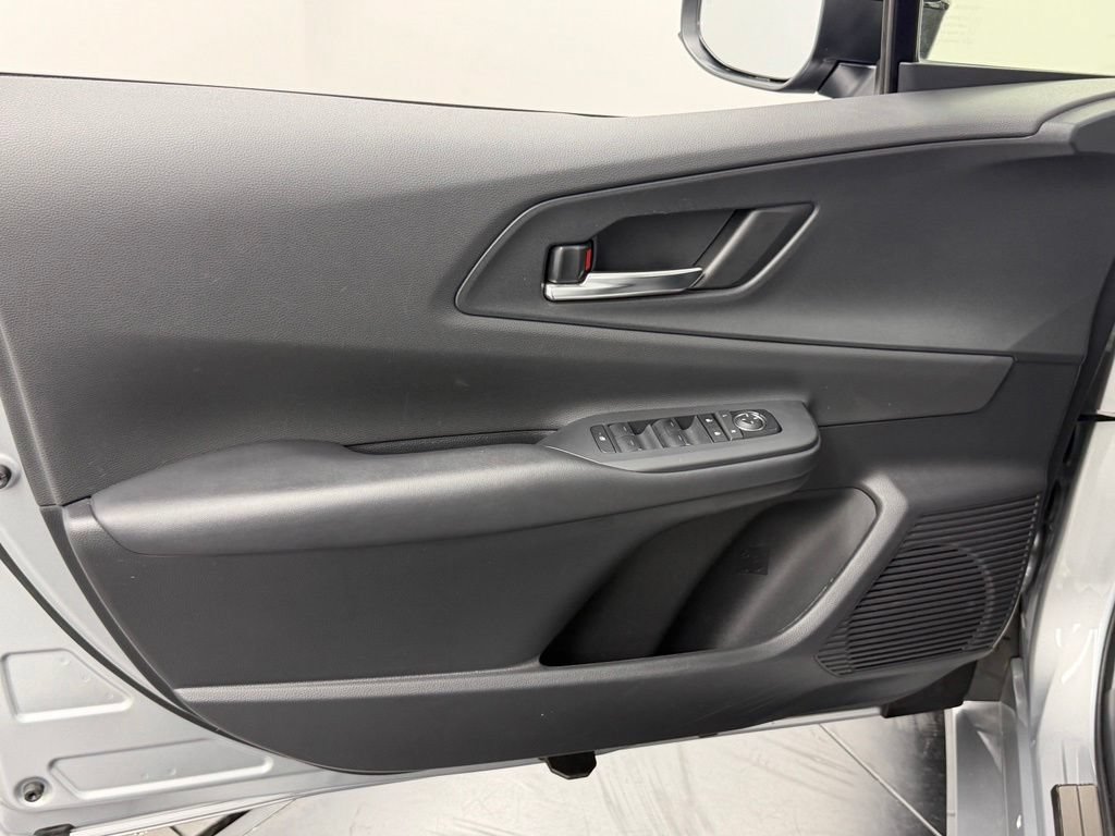 Certified 2025 Toyota Prius Plug-In Hybrid FWD image 19