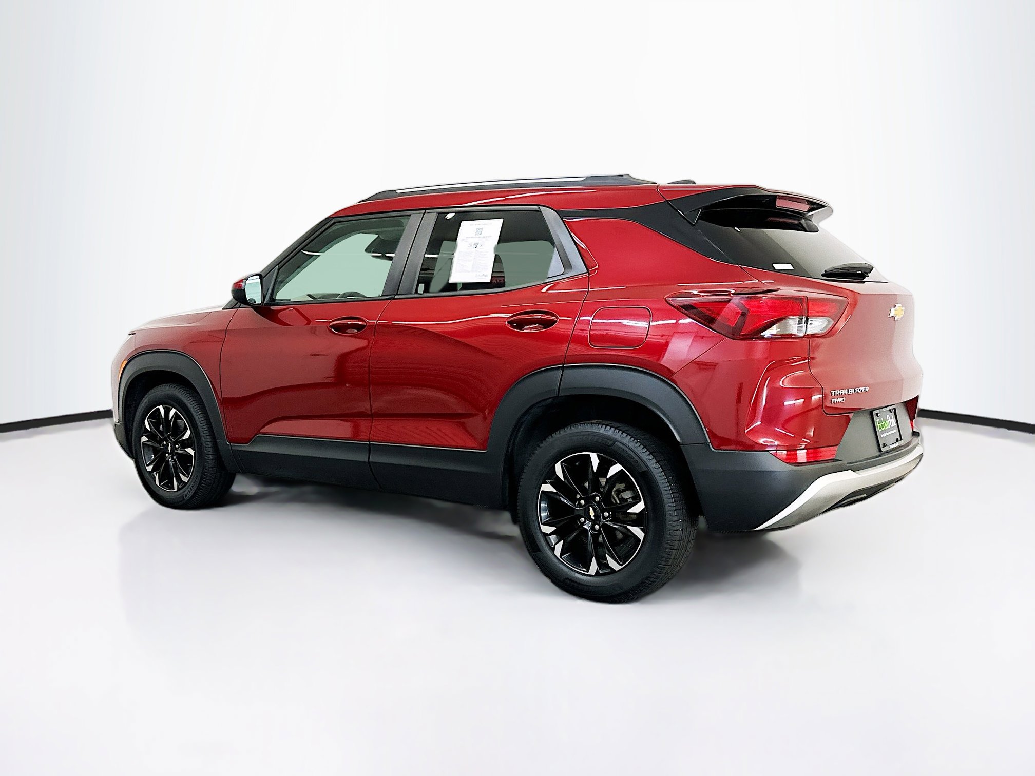Used 2022 Chevrolet TrailBlazer LT AWD/4WD image 5