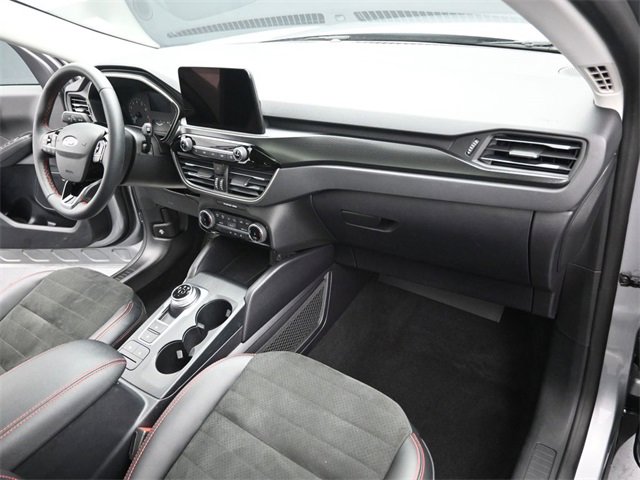 Certified 2022 Ford Escape SEL w/ SEL Stealth AWD Package image 31