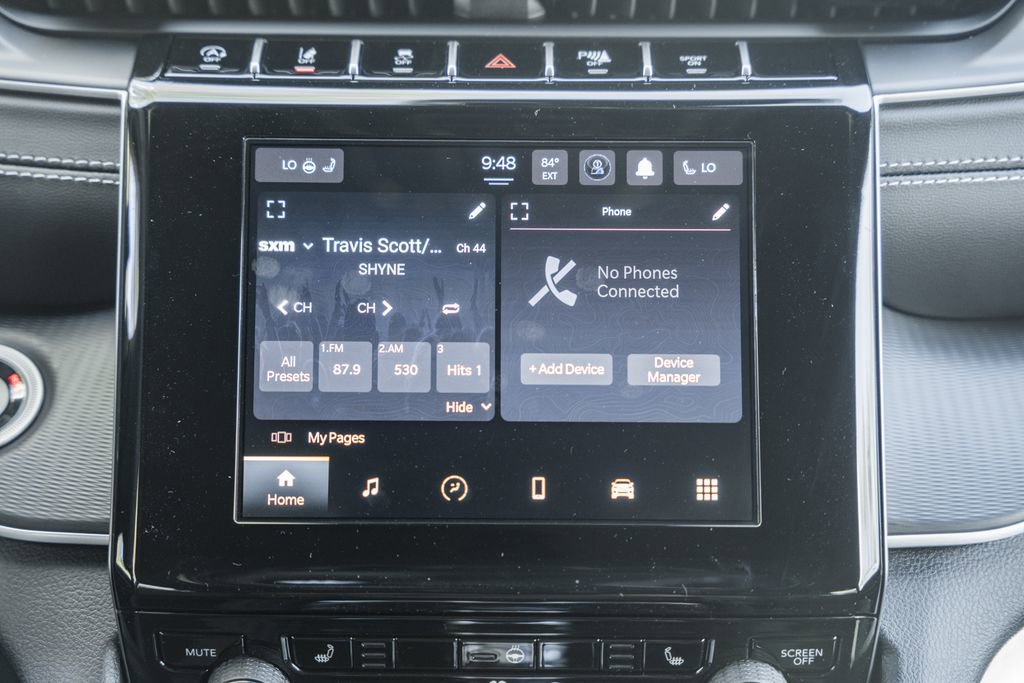 New 2025 Jeep Grand Cherokee Laredo X w/ Luxury Tech Group I image 22