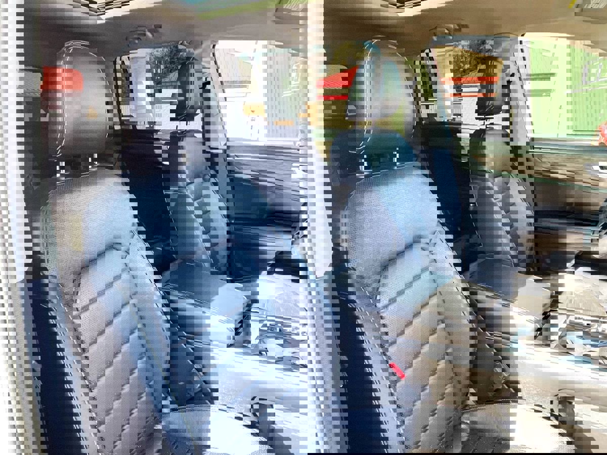 Used 2024 Volkswagen Atlas SEL image 10